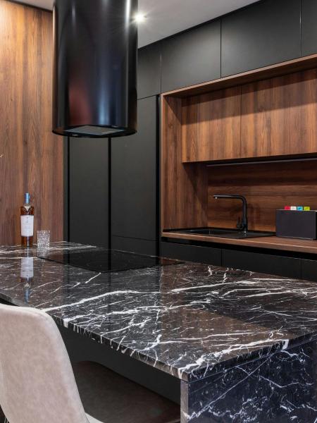 modern kitchen countertop installation project in Brandon FL